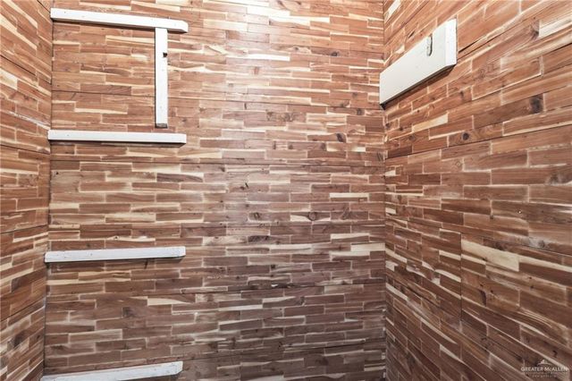 615 Iowa Street, Mercedes, TX 78570