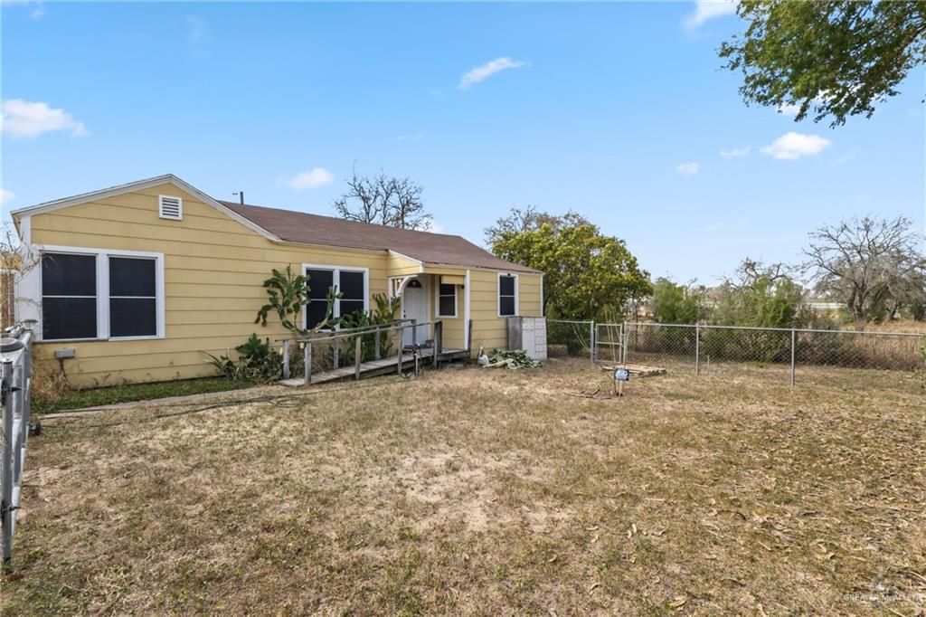 615 Iowa Street, Mercedes, TX 78570