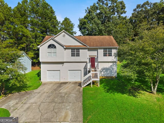 6880 Silver Maple Drive, Rex, GA 30273