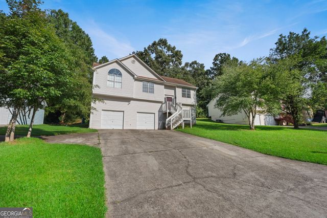 6880 Silver Maple Drive, Rex, GA 30273
