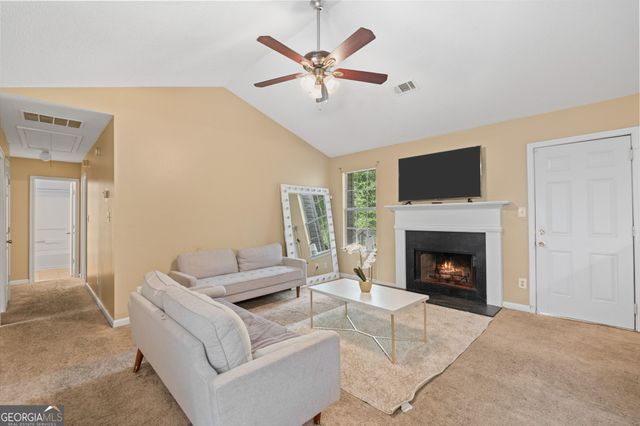 6880 Silver Maple Drive, Rex, GA 30273