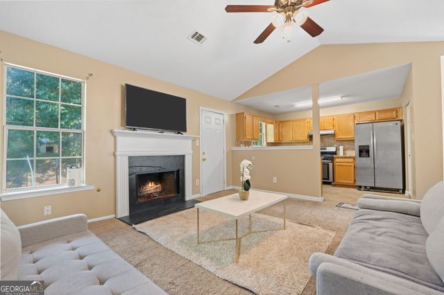 6880 Silver Maple Drive, Rex, GA 30273