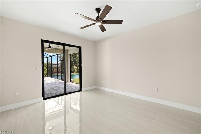 225 NE 8th TER, Cape Coral, FL 33909