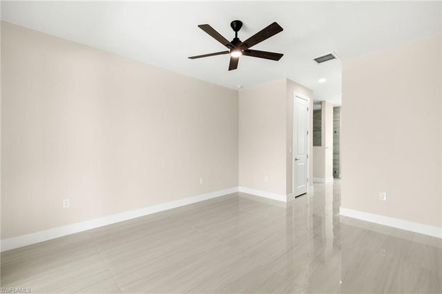 225 NE 8th TER, Cape Coral, FL 33909