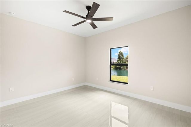 225 NE 8th TER, Cape Coral, FL 33909