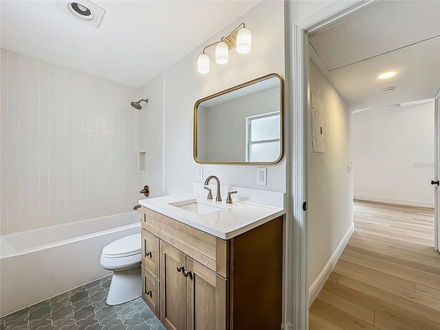 1018 DOWD AVENUE, Orlando, FL 32804