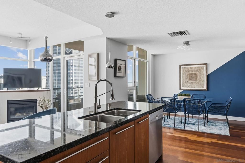 Image 12 of property listing at 1199 Pacific Hwy 2903, San Diego, CA 92101