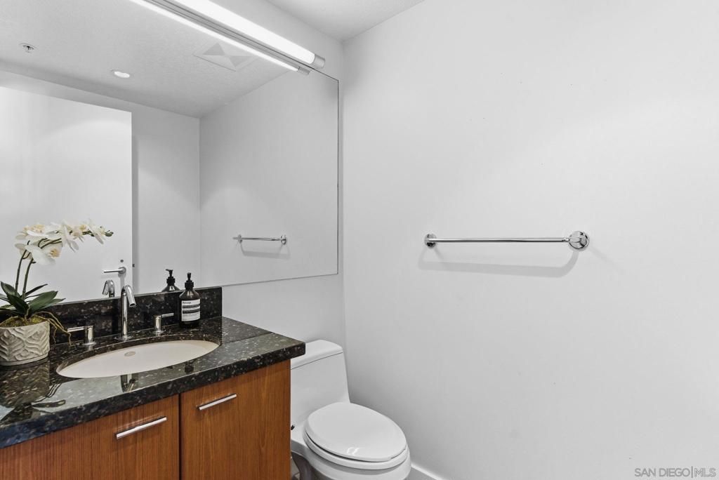 Image 24 of property listing at 1199 Pacific Hwy 2903, San Diego, CA 92101