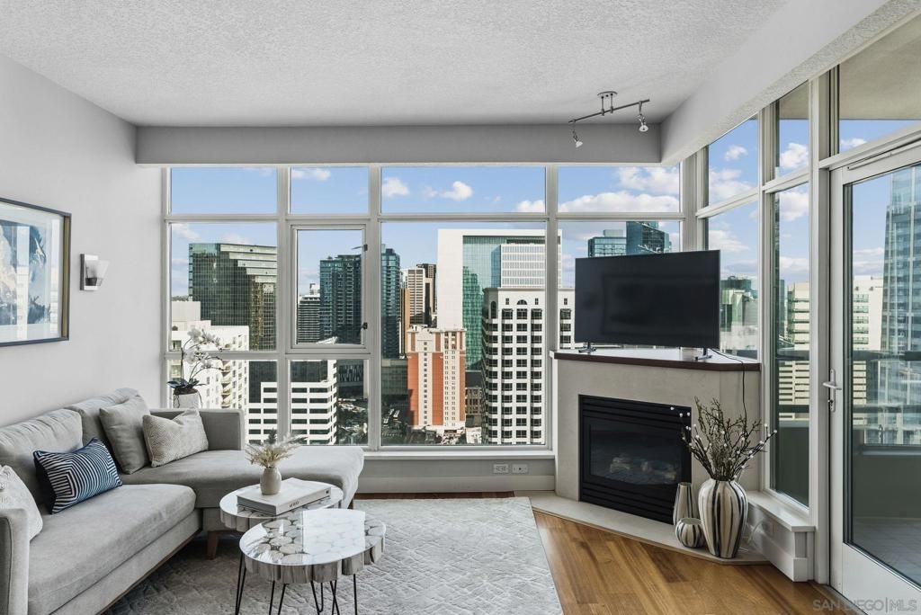 Image 6 of property listing at 1199 Pacific Hwy 2903, San Diego, CA 92101