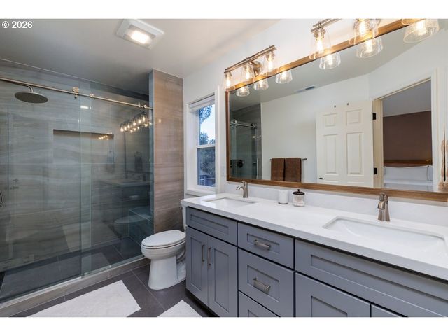 7948 Sw LELAND Dr, Beaverton, OR 97007