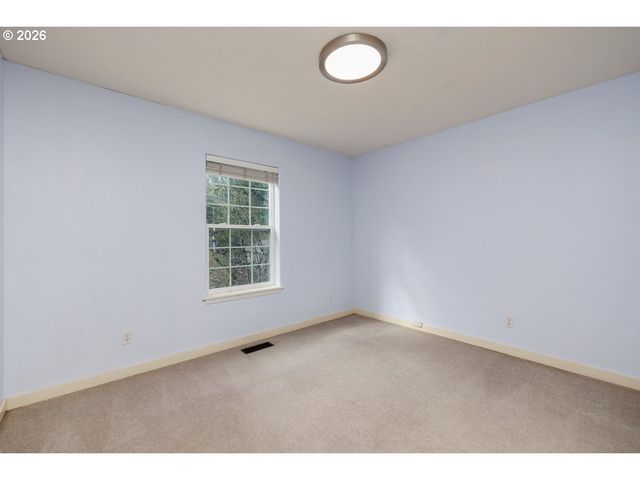 7948 Sw LELAND Dr, Beaverton, OR 97007