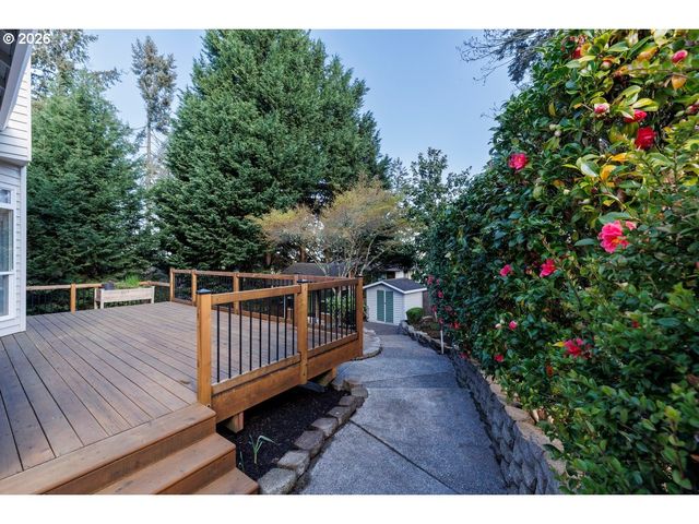7948 Sw LELAND Dr, Beaverton, OR 97007