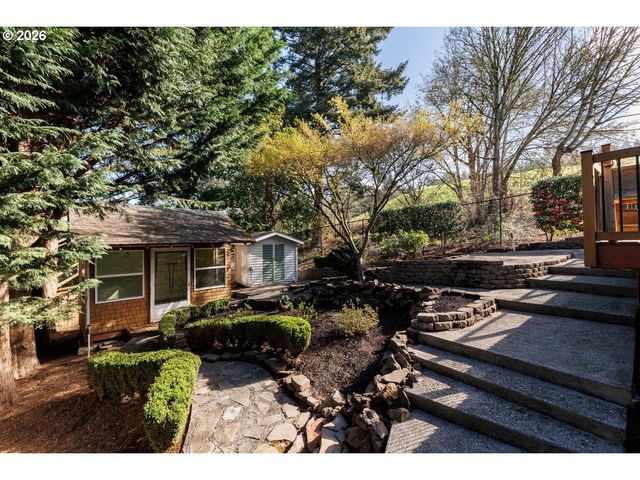 7948 Sw LELAND Dr, Beaverton, OR 97007