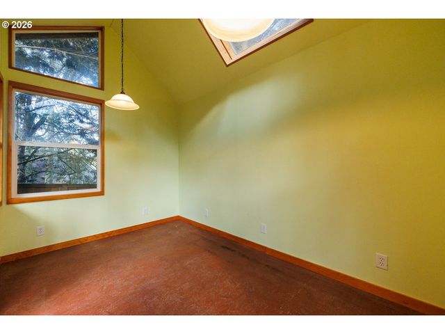 7948 Sw LELAND Dr, Beaverton, OR 97007