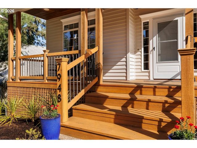 7948 Sw LELAND Dr, Beaverton, OR 97007