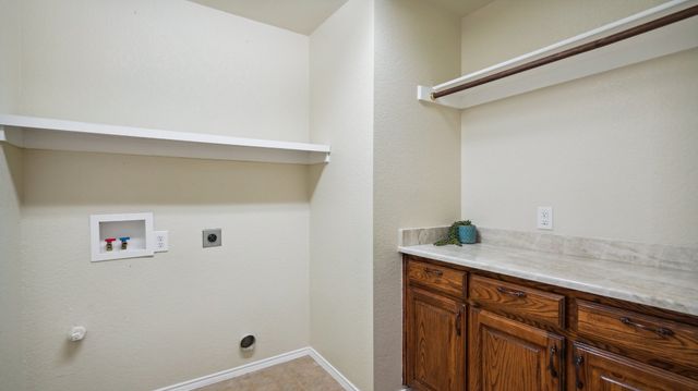 613 W Sheila Circle, Joshua, TX 76058