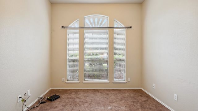 613 W Sheila Circle, Joshua, TX 76058