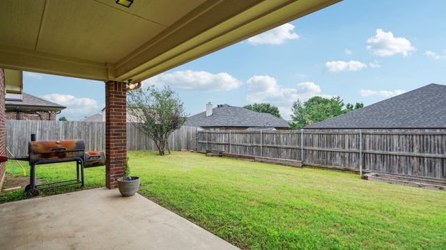 613 W Sheila Circle, Joshua, TX 76058