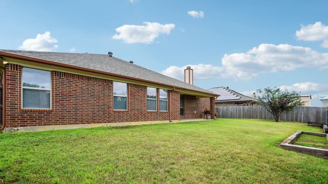 613 W Sheila Circle, Joshua, TX 76058