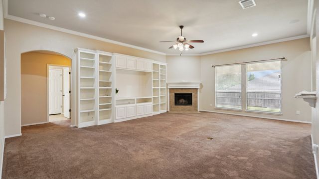 613 W Sheila Circle, Joshua, TX 76058