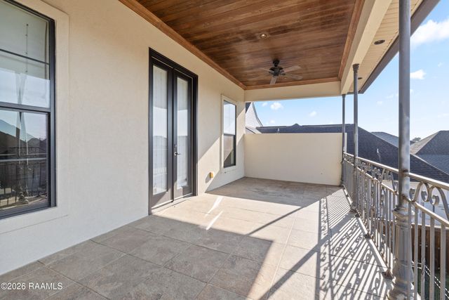 1002 Le Triomphe Parkway, Broussard, LA 70518