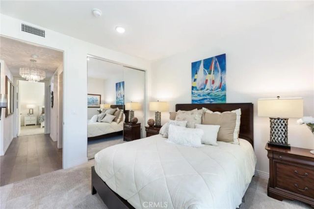 5253 Vantage Avenue 202, Valley Village, CA 91607