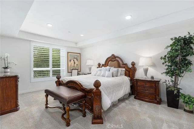 5253 Vantage Avenue 202, Valley Village, CA 91607