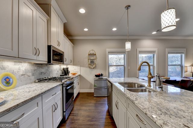 4001 Sovereign Drive, Buford, GA 30519