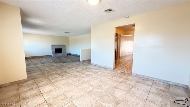3090 Desmond Avenue, Las Vegas, NV 89121
