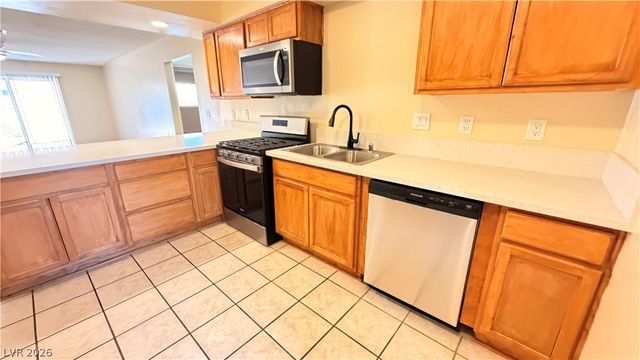 3090 Desmond Avenue, Las Vegas, NV 89121