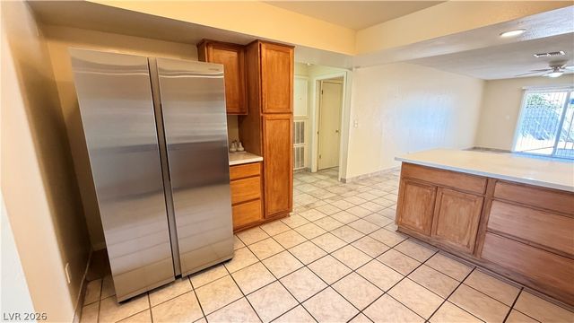 3090 Desmond Avenue, Las Vegas, NV 89121