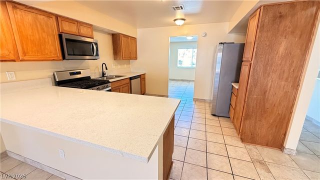 3090 Desmond Avenue, Las Vegas, NV 89121