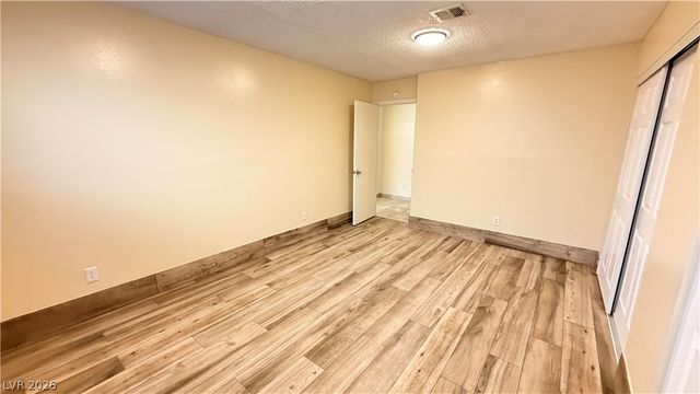 3090 Desmond Avenue, Las Vegas, NV 89121