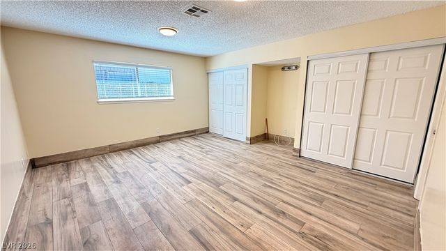 3090 Desmond Avenue, Las Vegas, NV 89121