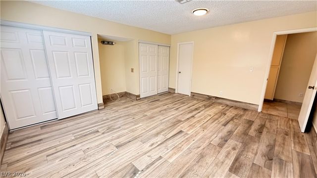 3090 Desmond Avenue, Las Vegas, NV 89121