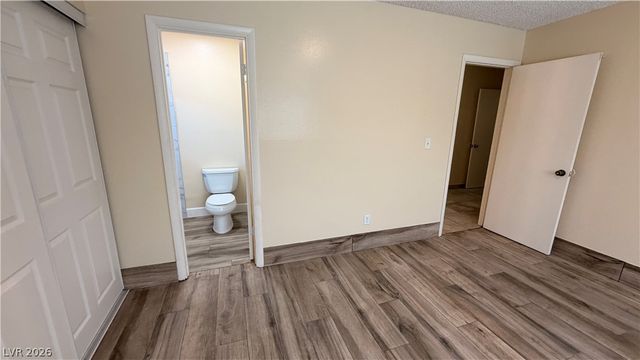 3090 Desmond Avenue, Las Vegas, NV 89121