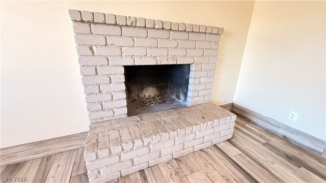3090 Desmond Avenue, Las Vegas, NV 89121