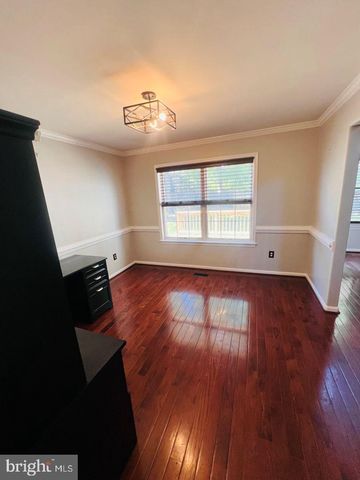 3 COLONEL COLIN CT, Stafford, VA 22554