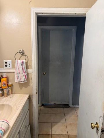 19324 Archdale Street, Detroit, MI 48235