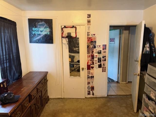 19324 Archdale Street, Detroit, MI 48235