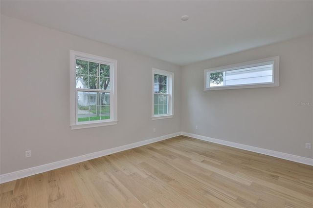 3616 W PLATT STREET, Tampa, FL 33609