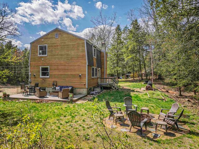 21 Brustle Road, Nottingham, NH 03290