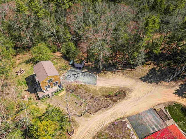 21 Brustle Road, Nottingham, NH 03290