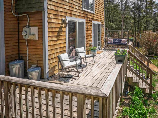 21 Brustle Road, Nottingham, NH 03290