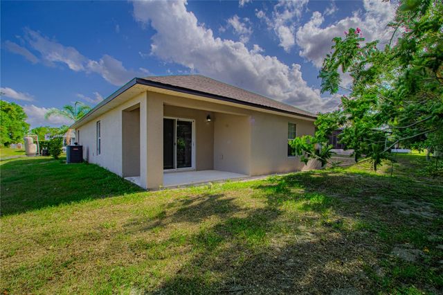 8593 PLUMERIA AVENUE, Orlando, FL 32825