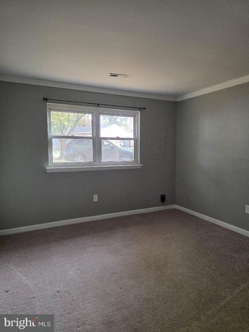 10 ARCHER CIR, Newark, DE 19702