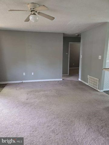 10 ARCHER CIR, Newark, DE 19702