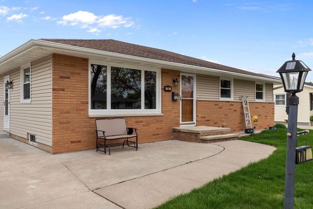 707 S JOSEPH STREET, Appleton, WI 54915
