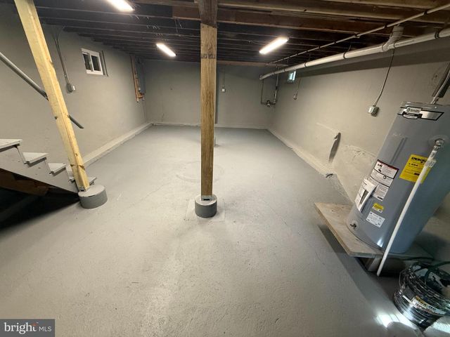 216 S BLACK HORSE PIKE, Glendora, NJ 08029