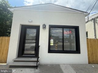 216 S BLACK HORSE PIKE, Glendora, NJ 08029